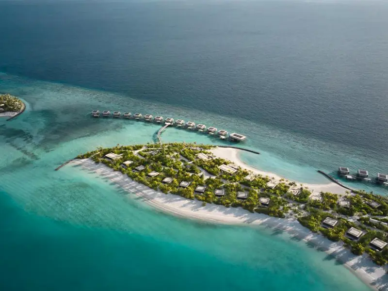 Patina Maldives, Fari Islands