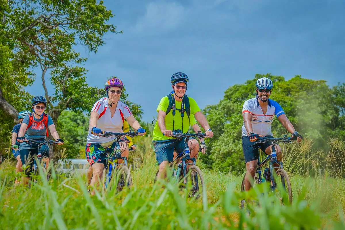 Travel, Give Back & Protect Nature