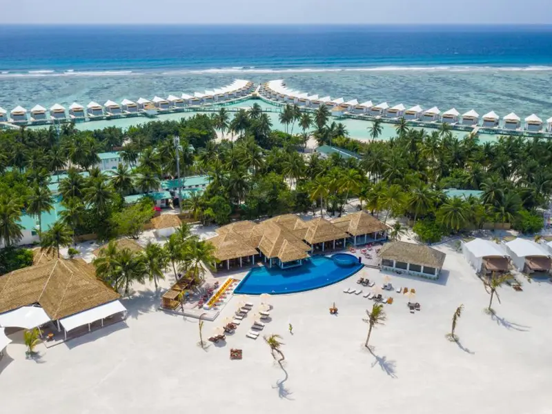 Cinnamon Hakuraa Huraa Maldives